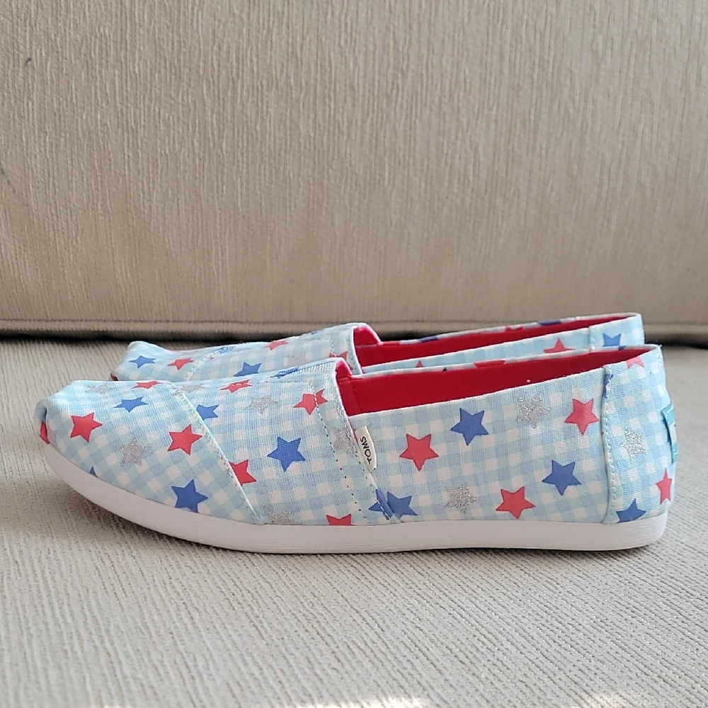 TOMS Kids' Star Print Shoes - Blue and Red new